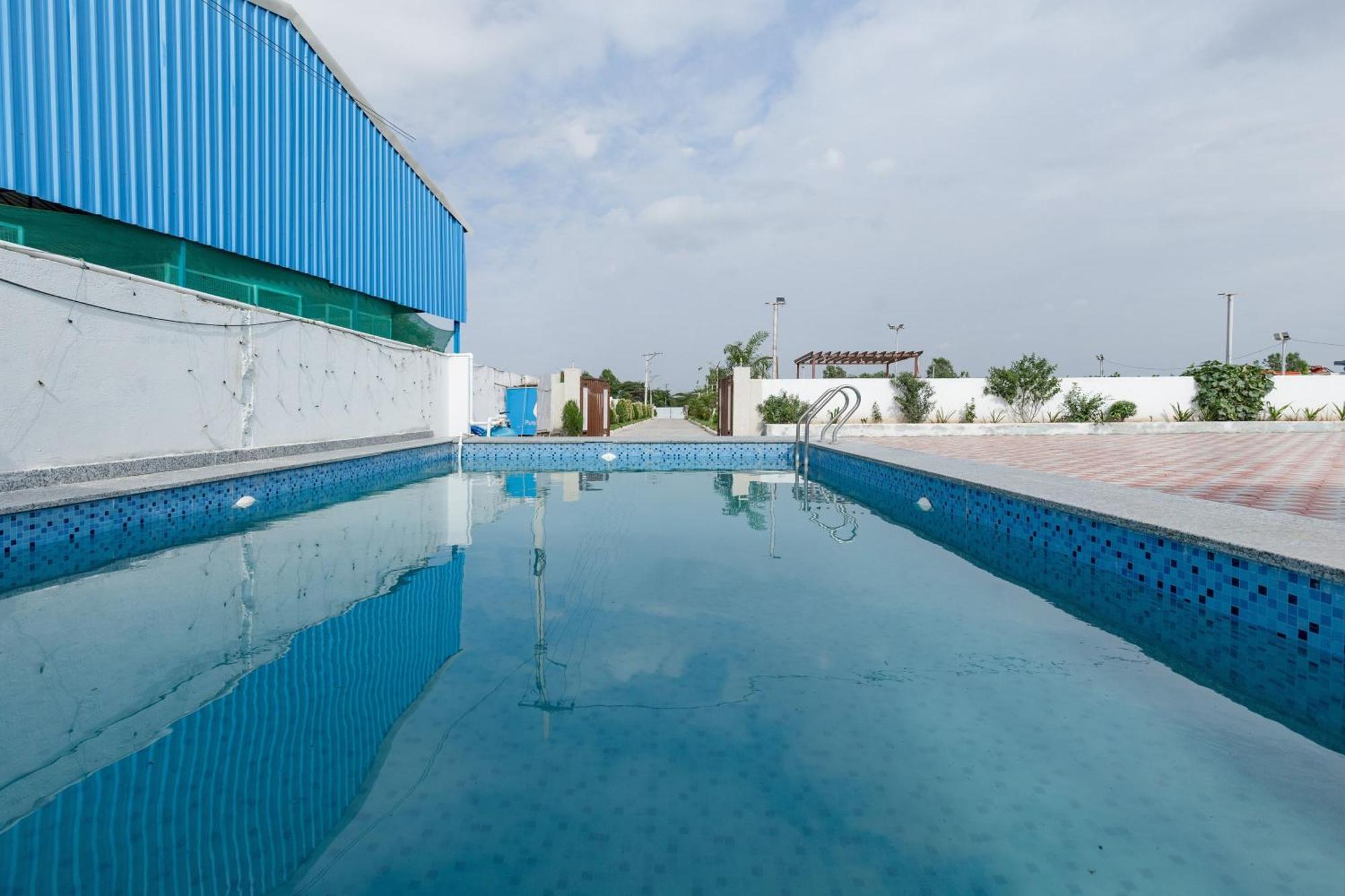 Aqua Lagoon Villa By Secret Turtle Pvt Pool Private Lawn Secundurabad Esterno foto